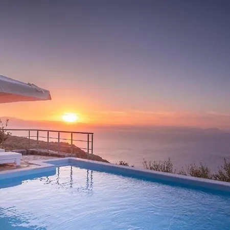Magnificent Messinia - Diamond Private Pool - Beautiful Sea Views - West Mani
